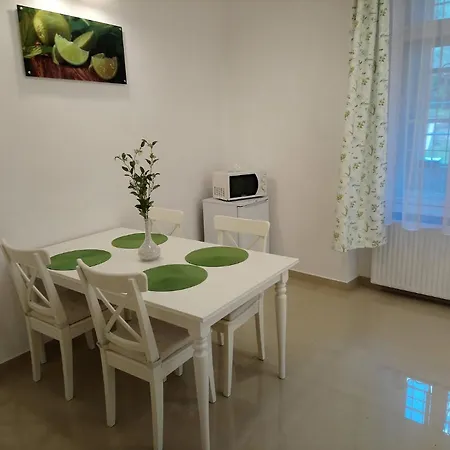 Dolina Apartment Eger
