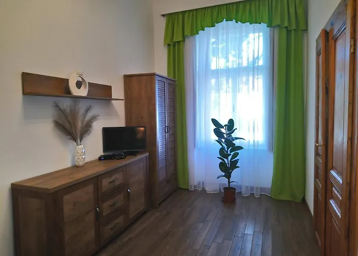 Dolina Appartement *
